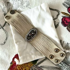 Leatherock Leather Bracelet Ivory STUNNING!